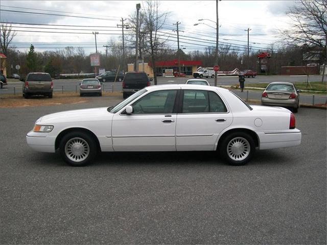 Mercury Grand Marquis 2001 photo 4