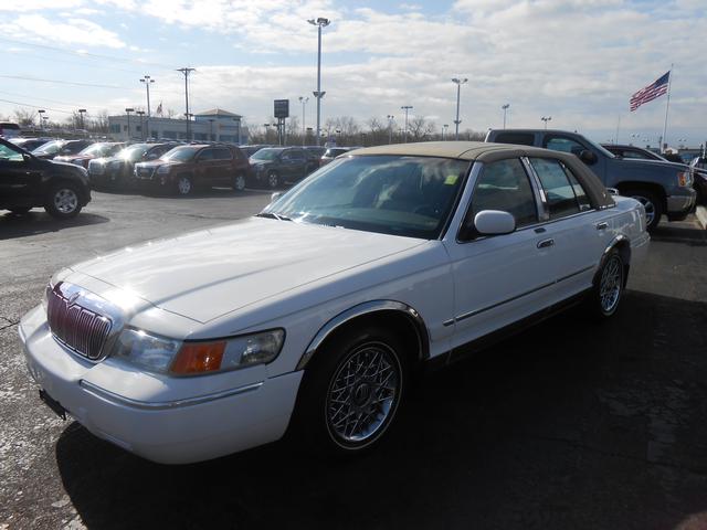 Mercury Grand Marquis 2001 photo 1