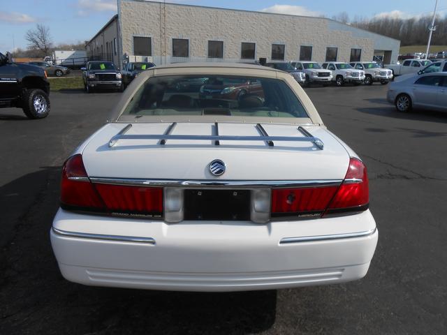 Mercury Grand Marquis 2001 photo 3