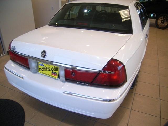 Mercury Grand Marquis 2001 photo 4