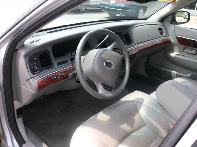 Mercury Grand Marquis 2001 photo 4