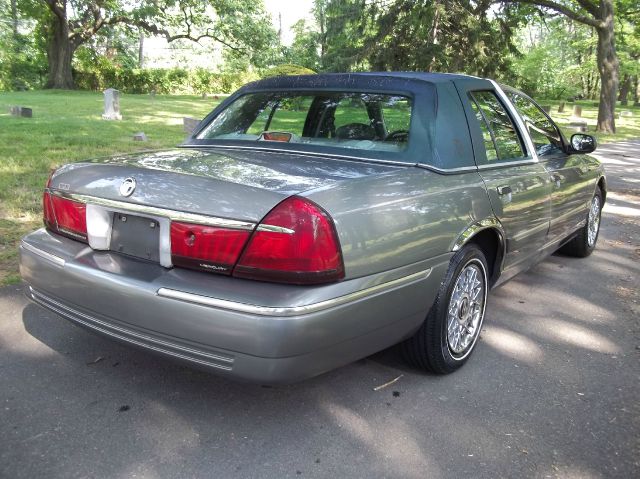 Mercury Grand Marquis 2001 photo 1