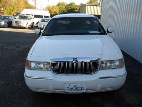 Mercury Grand Marquis 2002 photo 2