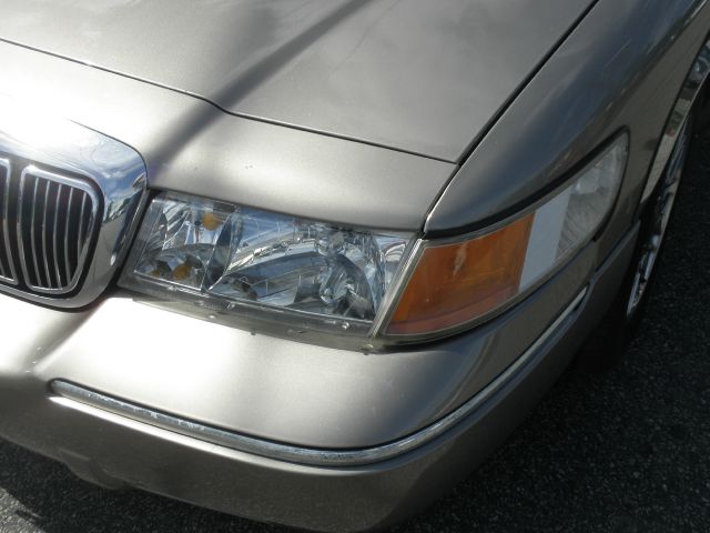 Mercury Grand Marquis 2002 photo 18