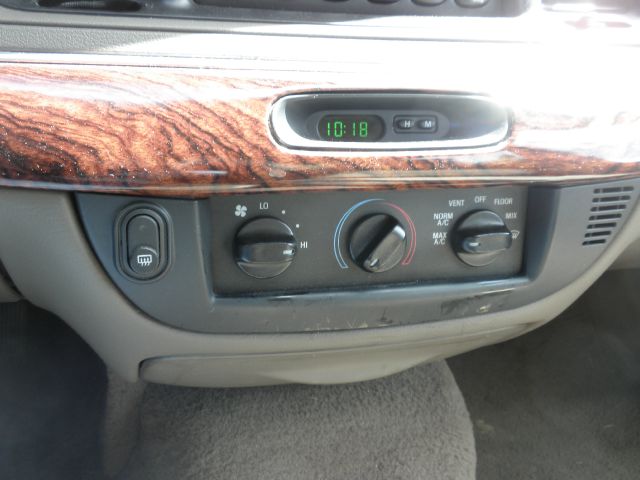 Mercury Grand Marquis 2002 photo 4