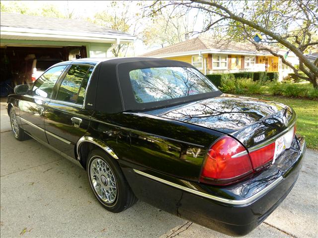 Mercury Grand Marquis 2002 photo 1