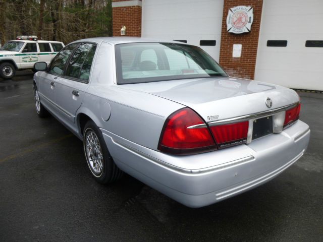 Mercury Grand Marquis 2002 photo 24