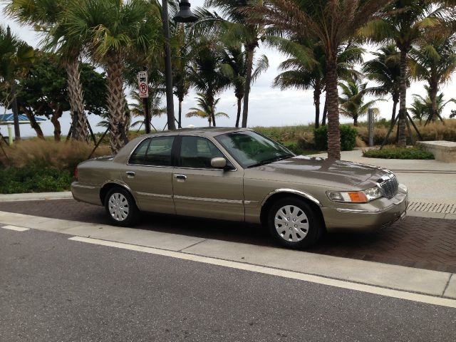 Mercury Grand Marquis 2002 photo 1