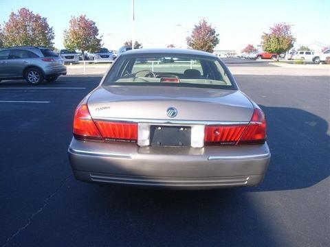 Mercury Grand Marquis 2002 photo 2