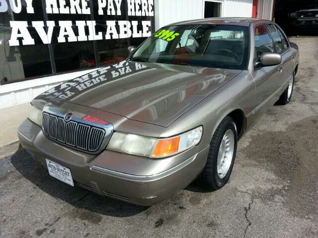 Mercury Grand Marquis Touring-res Sedan