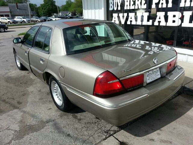 Mercury Grand Marquis 2002 photo 4