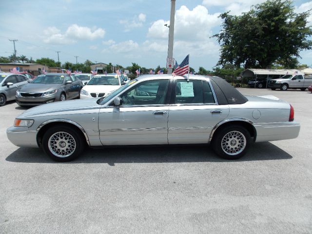 Mercury Grand Marquis 2002 photo 1