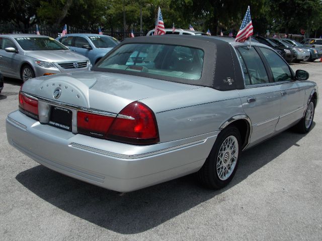 Mercury Grand Marquis 2002 photo 3