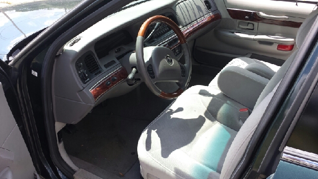 Mercury Grand Marquis 2002 photo 1