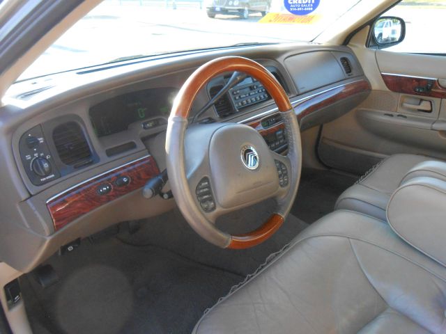 Mercury Grand Marquis 2002 photo 4