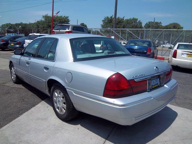 Mercury Grand Marquis 2003 photo 2