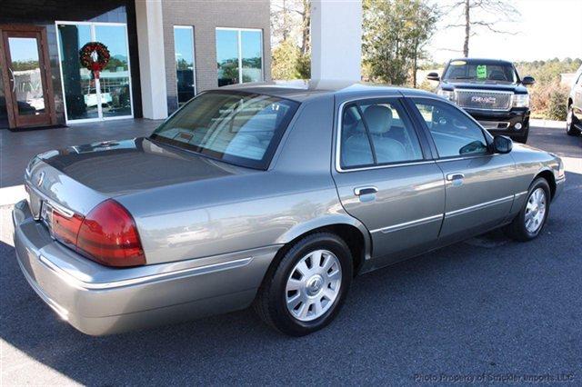 Mercury Grand Marquis 2003 photo 2