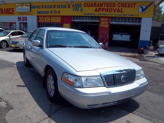 Mercury Grand Marquis 2003 photo 2