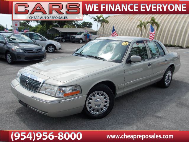 Mercury Grand Marquis 2003 photo 2