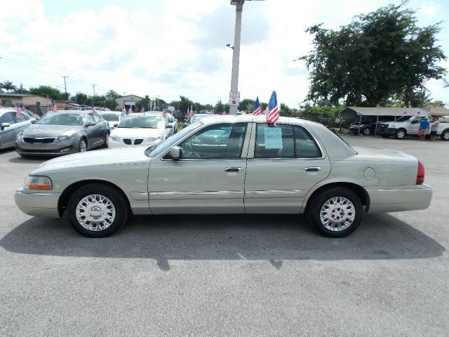 Mercury Grand Marquis 2003 photo 3