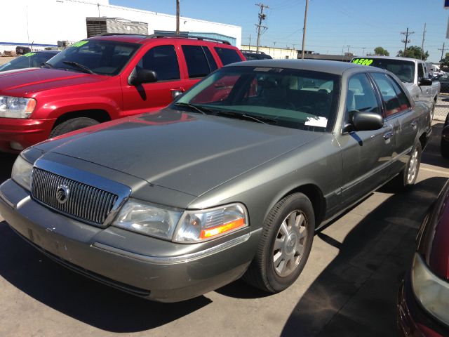 Mercury Grand Marquis 2003 photo 2