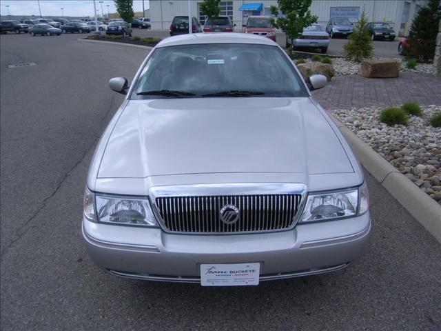 Mercury Grand Marquis 2003 photo 2