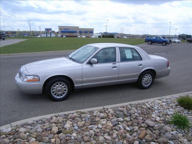 Mercury Grand Marquis 2003 photo 3