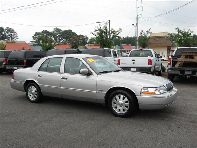 Mercury Grand Marquis 2004 photo 1