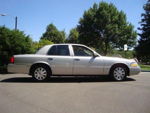 Mercury Grand Marquis 2004 photo 1