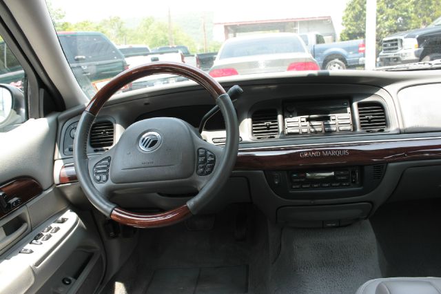 Mercury Grand Marquis 2004 photo 5