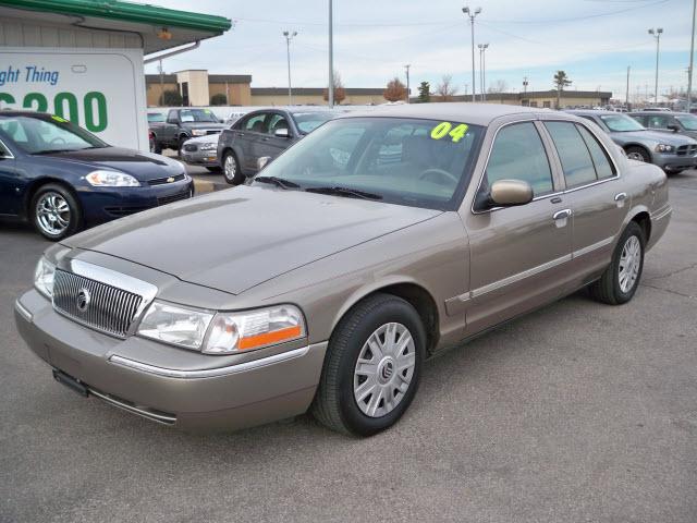 Mercury Grand Marquis XLS Sedan