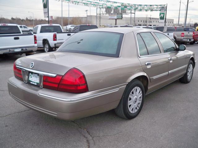 Mercury Grand Marquis 2004 photo 1