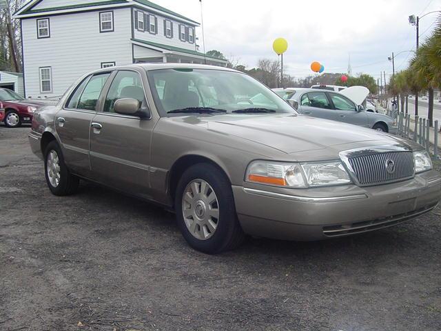 Mercury Grand Marquis LS Premium Sedan