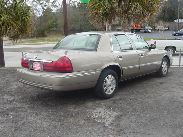 Mercury Grand Marquis 2004 photo 3