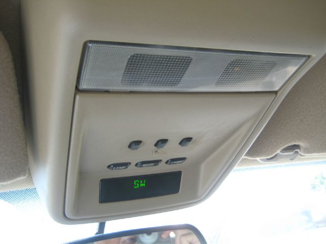 Mercury Grand Marquis 2004 photo 4