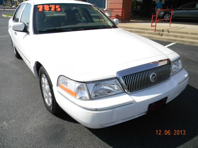 Mercury Grand Marquis 2004 photo 4