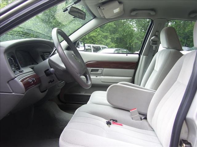 Mercury Grand Marquis XLS Sedan