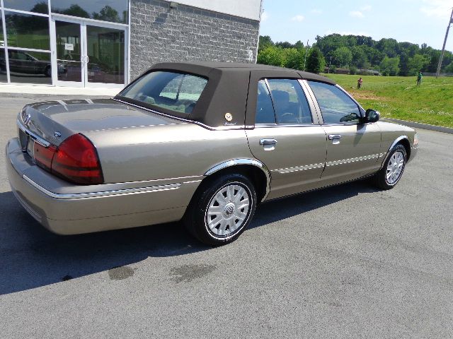 Mercury Grand Marquis 2004 photo 1