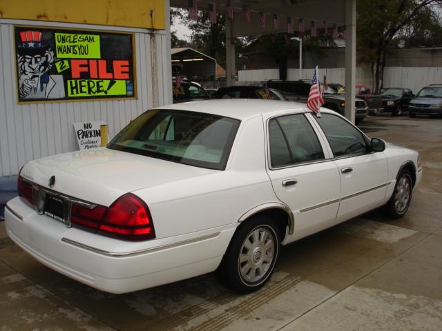 Mercury Grand Marquis 2004 photo 3