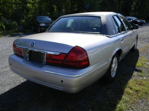 Mercury Grand Marquis 2004 photo 1