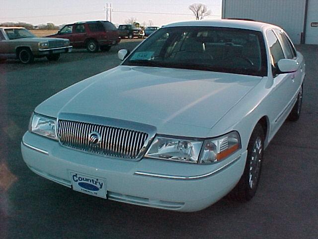 Mercury Grand Marquis Lariat Supercab Super Duty Sedan