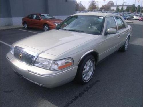 Mercury Grand Marquis 2004 photo 1