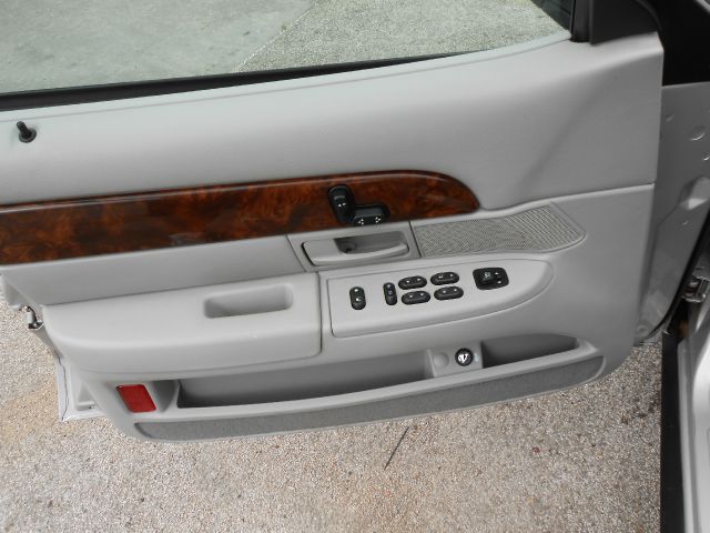 Mercury Grand Marquis 2004 photo 6