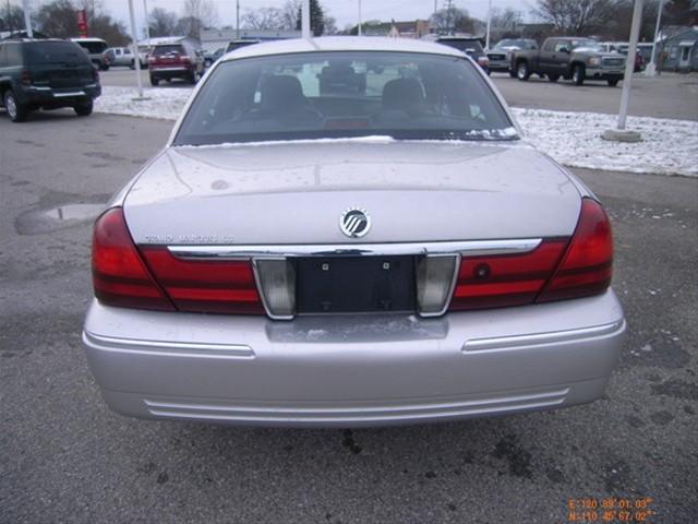 Mercury Grand Marquis 2004 photo 1