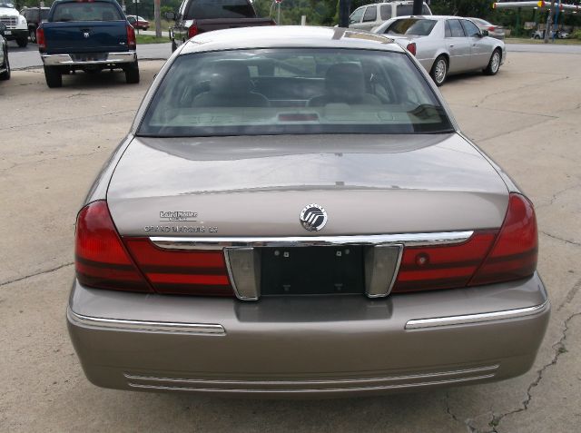 Mercury Grand Marquis 2004 photo 1