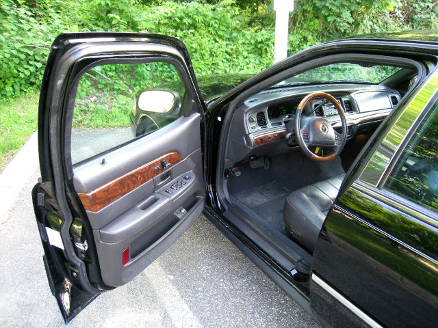 Mercury Grand Marquis 2004 photo 14