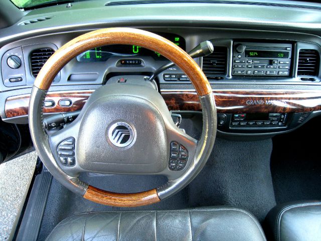 Mercury Grand Marquis 2004 photo 26