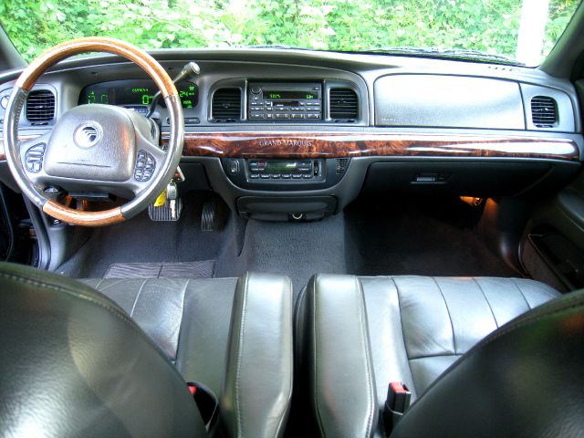 Mercury Grand Marquis 2004 photo 29