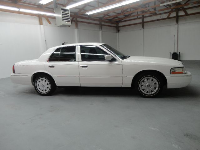 Mercury Grand Marquis 2004 photo 1