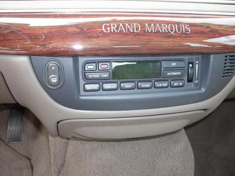 Mercury Grand Marquis 2004 photo 1